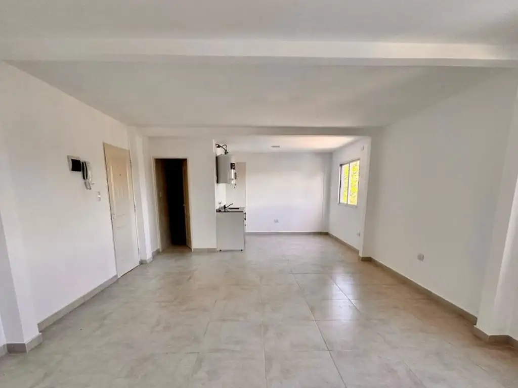 Foto de Monoambiente A Estrenar En Moreno Centro, imagen 2