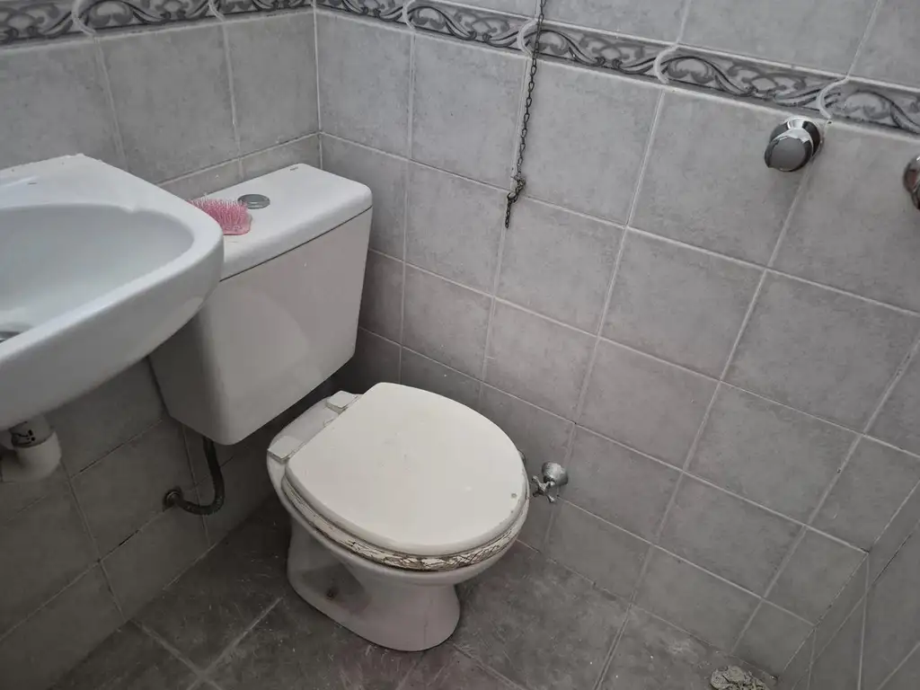 Foto de Casa dos dormitorios, garage en Barrio Arroyito, imagen 2
