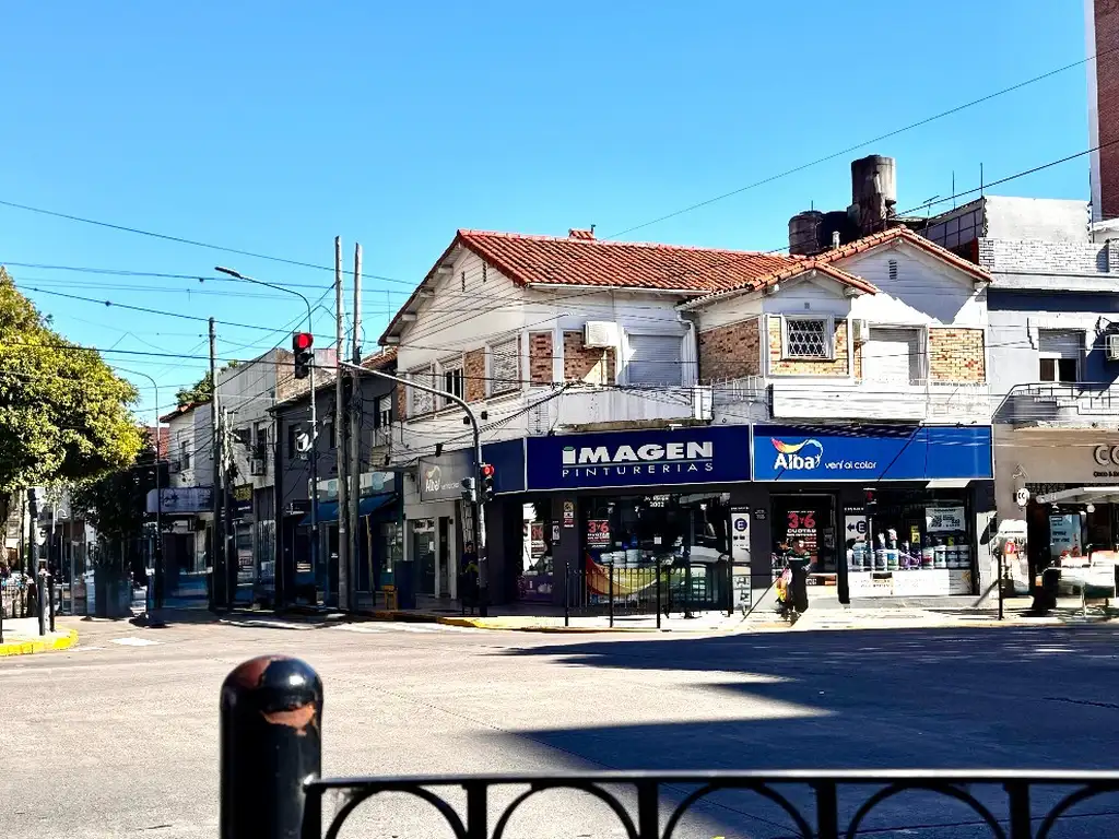 Foto de LOCALES - CON VIVIENDA - OLIVOS - MAIPÚ A UZAL, GRAN BS. AS. NORTE, imagen 2