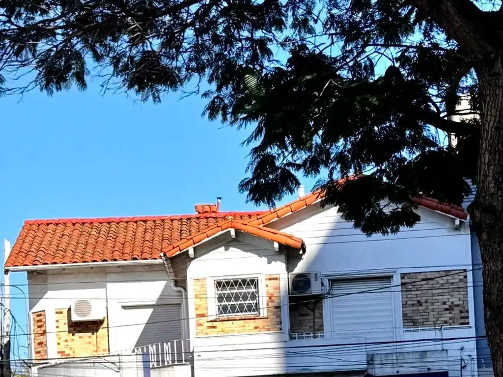Foto de LOCALES - CON VIVIENDA - OLIVOS - MAIPÚ A UZAL, GRAN BS. AS. NORTE, imagen 5
