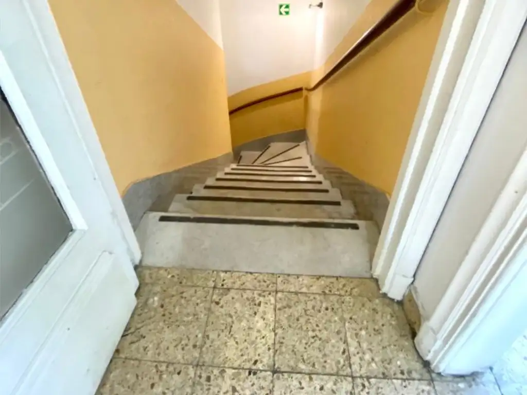 Foto de LOCALES - CON VIVIENDA - OLIVOS - MAIPÚ A UZAL, GRAN BS. AS. NORTE, imagen 4