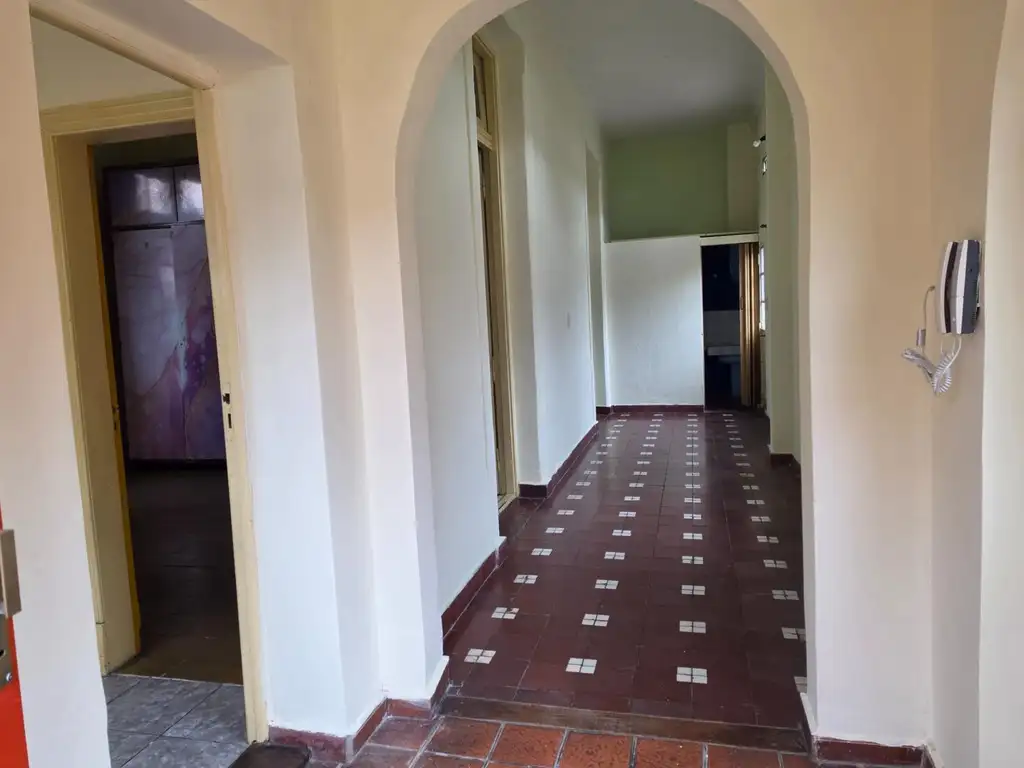 Foto de CASA 2 DORMITORIOS, PARQUE Y GARAGE, imagen 4