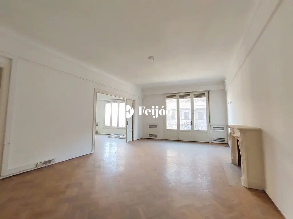 Foto de VENTA | Piso 350 m², Apto Profesional/Vivienda • Frente al Congreso, imagen 1