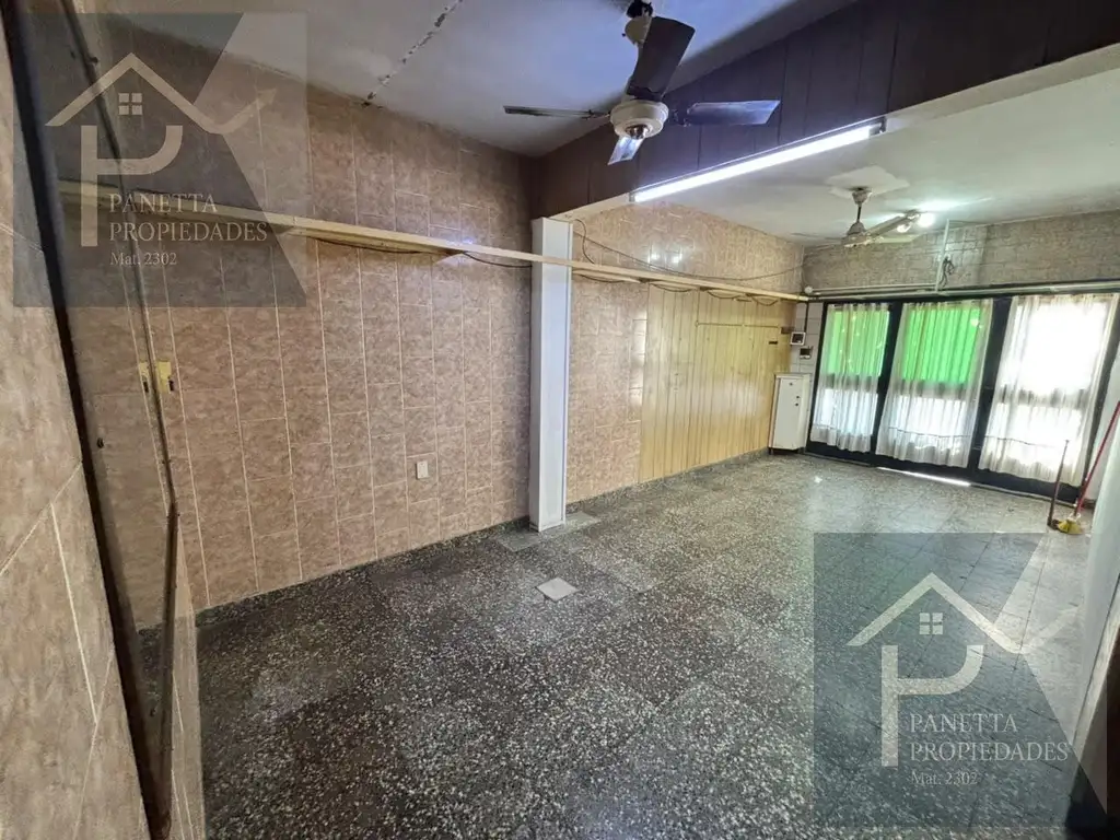 Foto de Casa de un dormitorio y cochera, imagen 1