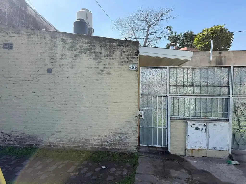 Foto de CASA PH 2 AMBIENTES S/ AV. VERGARA, imagen 2