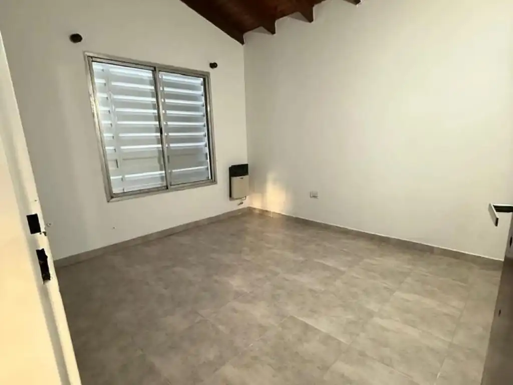 Foto de CASA EN ALQUILER EN TORTUGUITAS - PARTIDO MALVINAS ARGENTINA, imagen 4