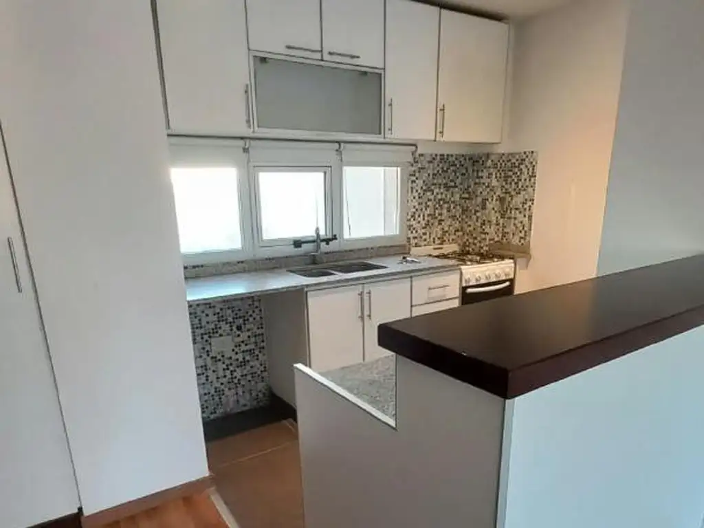 Foto de 2 ambientes con balcón - Impecable !!!, imagen 4