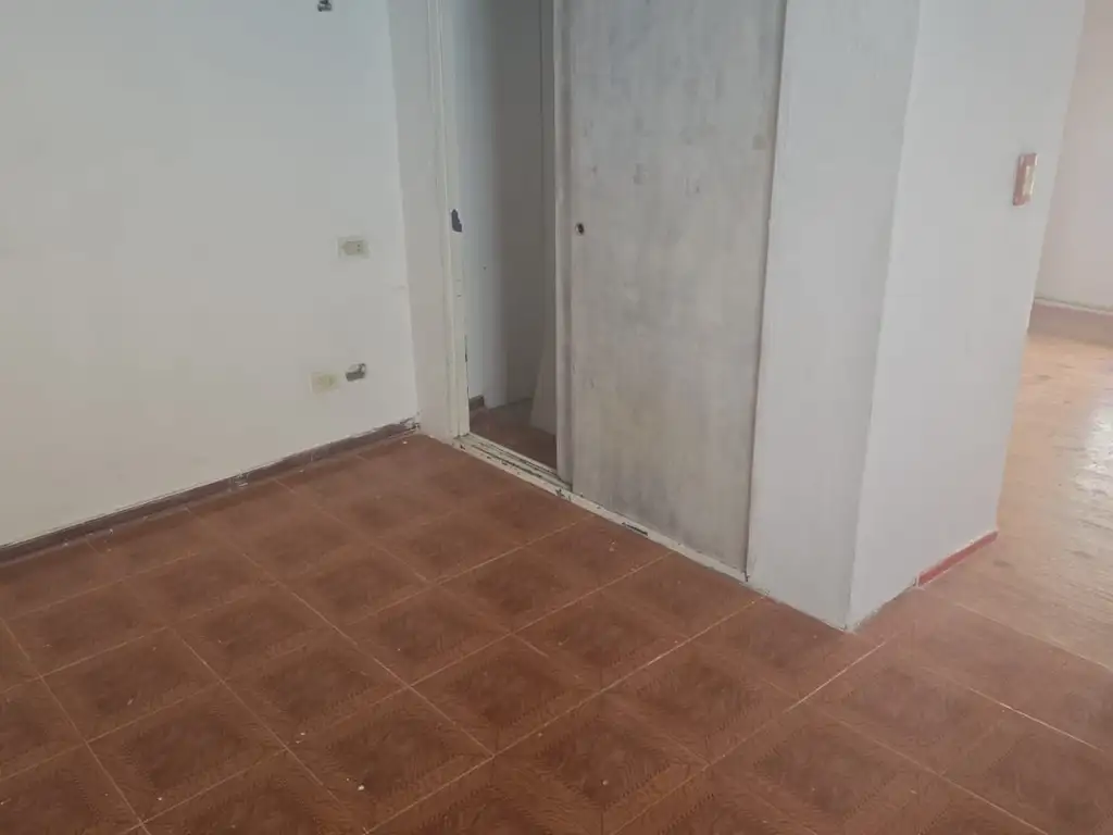 Foto de PH 2 AMBIENTES EN ALQUILER EN 2 PLANTAS. EN CASEROS., imagen 5