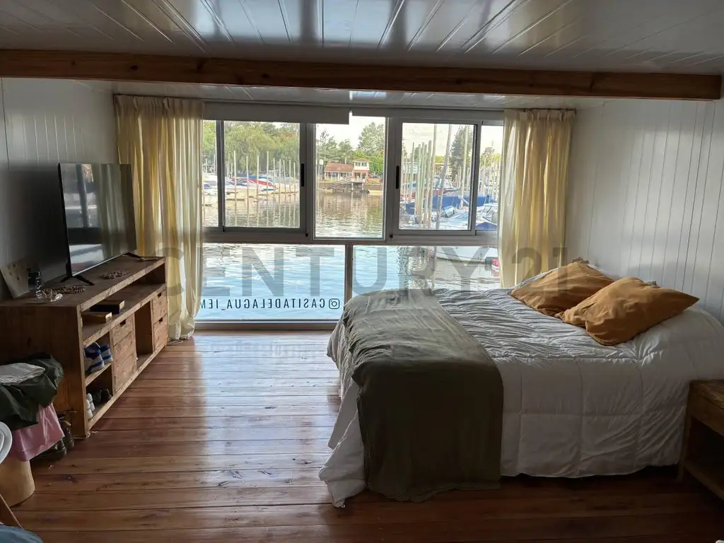 Foto de Venta Casa flotante en el Yacht Club Buenos Aires Ideal Airbnb c/Amarra, imagen 1