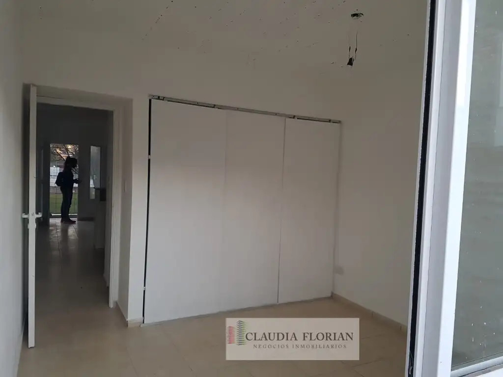 Foto de Departamento - Alquiler - Argentina, San Miguel - Irigoin 296, imagen 2