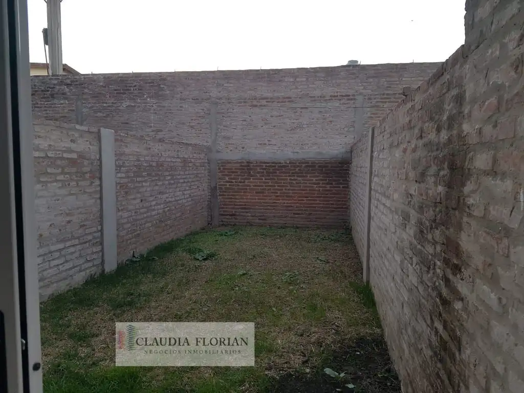 Foto de Departamento - Alquiler - Argentina, San Miguel - Irigoin 296, imagen 3
