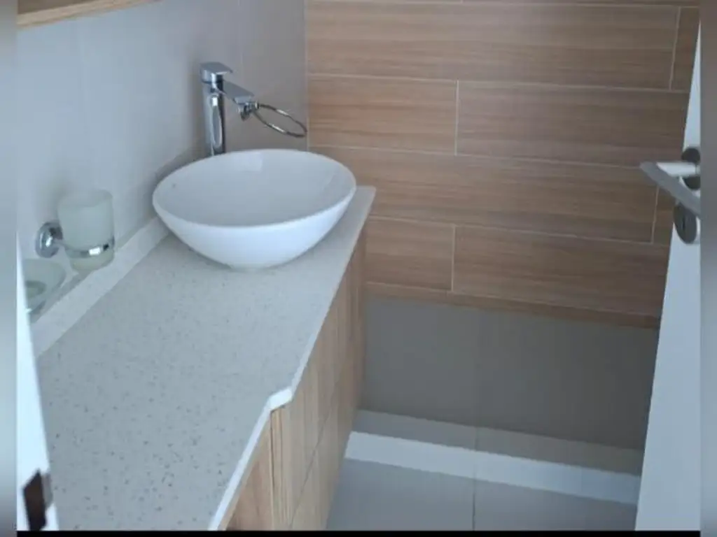 Foto de HERMOSO DEPARTAMENTO DE 3 AMBIENTES, imagen 2