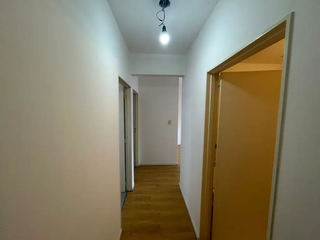 Foto de Departamento en Alquiler en San Martin Centro, San Martin, G.B.A. Zona, imagen 1