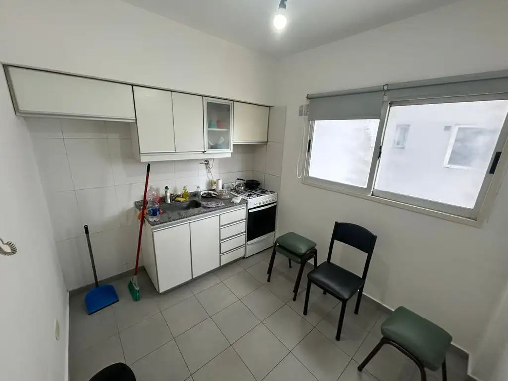 Foto de Departamento en Alquiler en San Martin Centro, San Martin, G.B.A. Zona, imagen 2