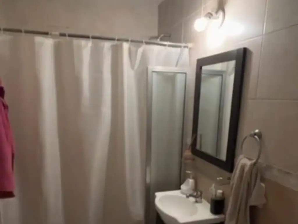 Foto de alquilo 2 ambientes 2do x escalera, imagen 3