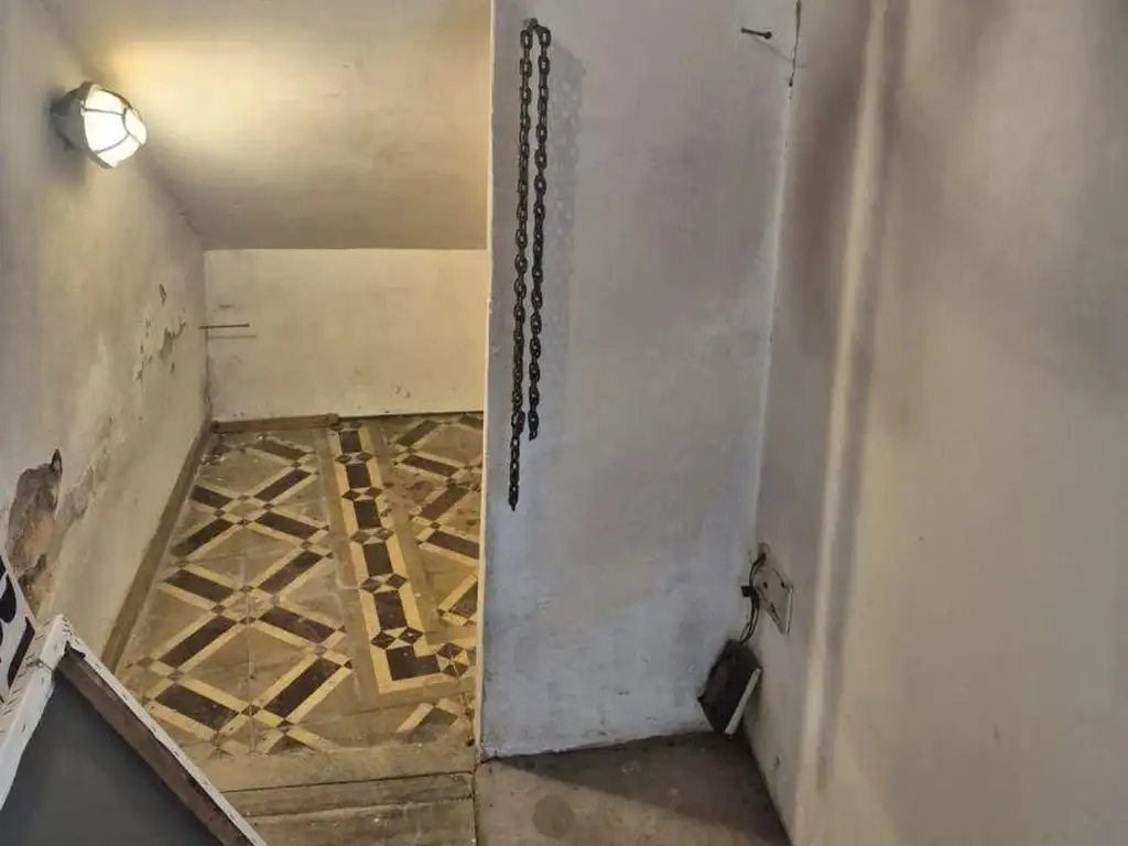 Foto de Local Comercial ESQUINA Muy Buena cuadra - APTO VARIOS destinos - Sin, imagen 5