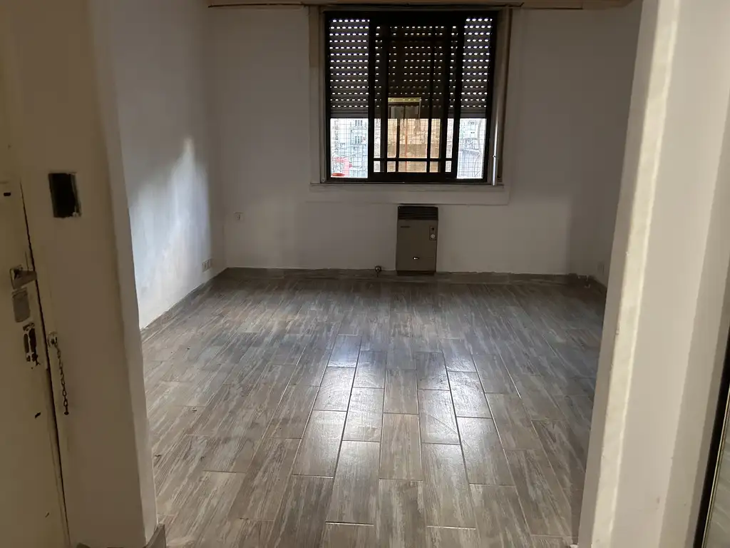 Foto de ALQUILER DEPARTAMENTO DE 3 AMBIENTES - 2 BAÑOS - AMPLIA COCINA - APTO, imagen 3