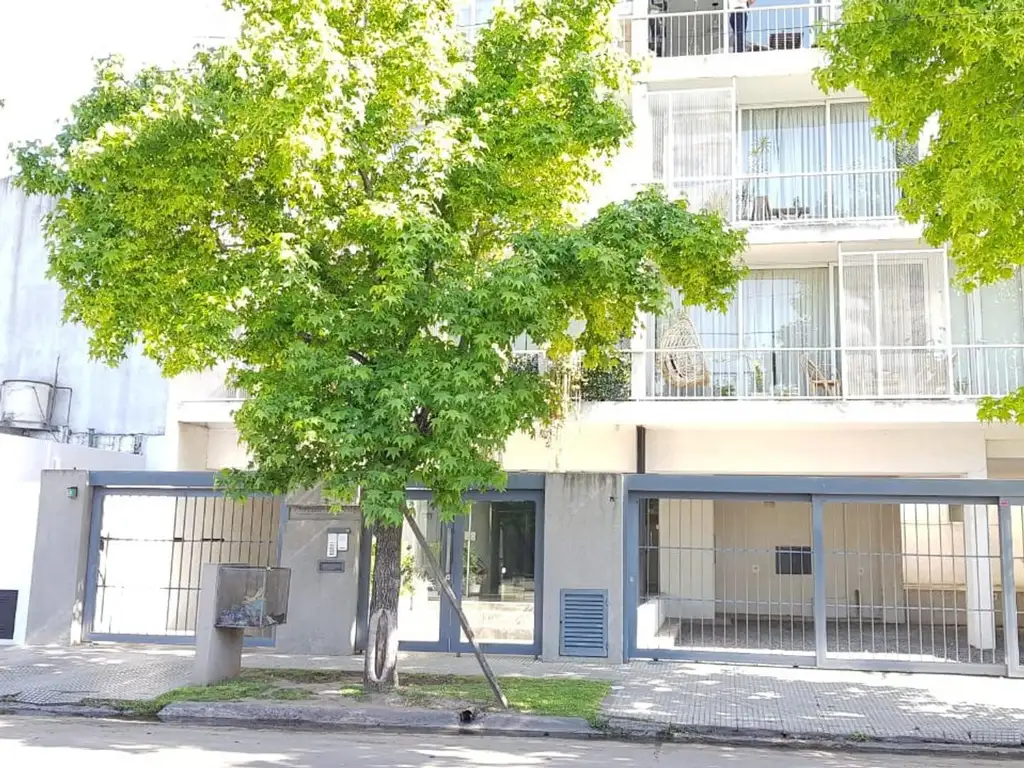 Foto de 2 ambientes con cochera, imagen 1