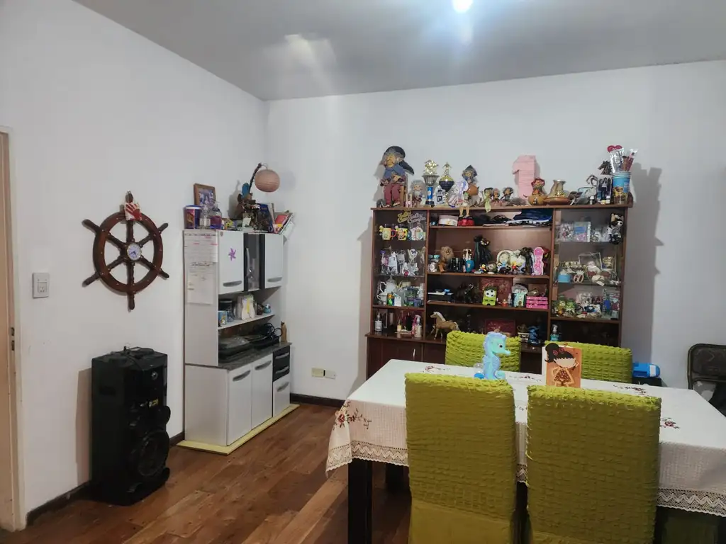 Foto de DOS CASAS EN UN MISMO LOTE DE 10 X 54 MTS CON PILATE PARQUE QUINCHO Y, imagen 1