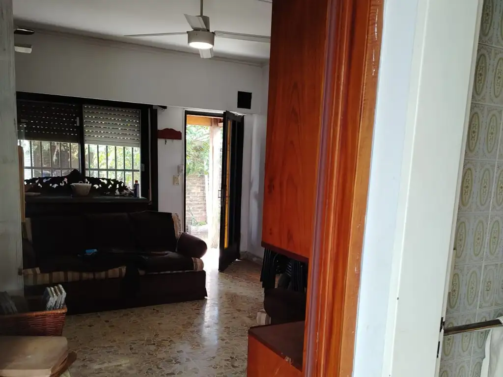 Foto de DOS CASAS EN UN MISMO LOTE DE 10 X 54 MTS CON PILATE PARQUE QUINCHO Y, imagen 4
