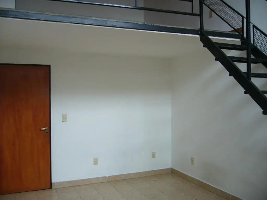Foto de Alquiler PH 2 Ambientes tipo loft. Sin expensas. Mataderos, imagen 4