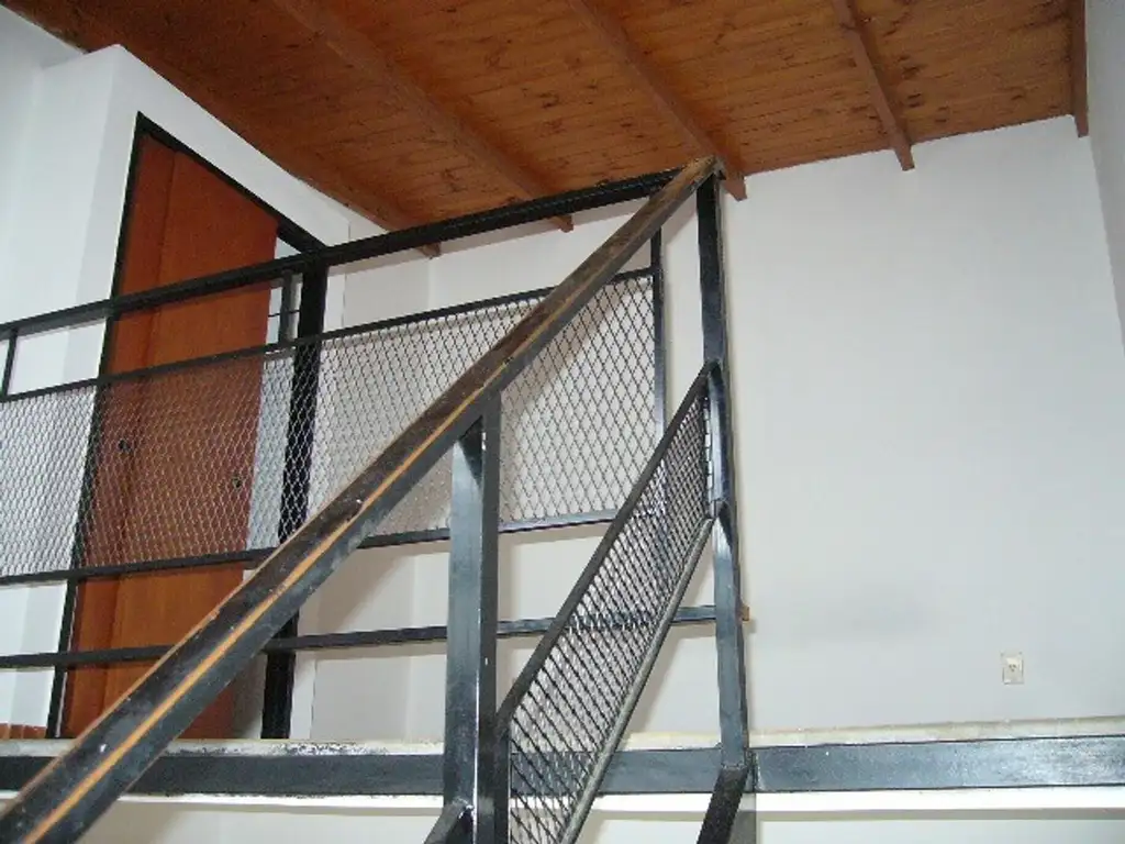 Foto de Alquiler PH 2 Ambientes tipo loft. Sin expensas. Mataderos, imagen 5