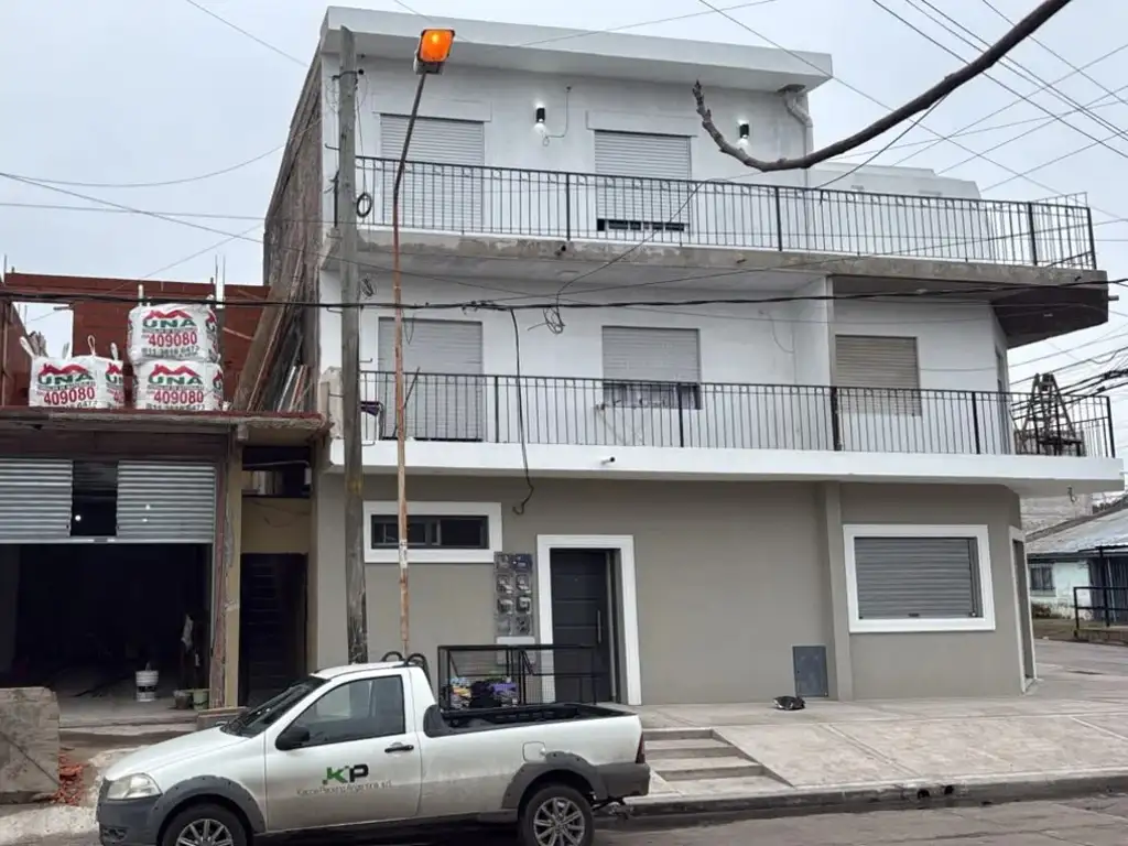 Foto de ALQUILO LOCAL EN GONZALEZ CATAN, imagen 1