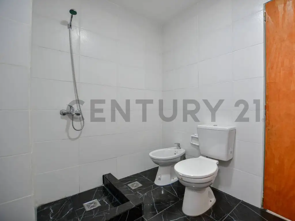 Foto de 34 e/ 134 y 135 - DEPARTAMENTO EN VENTA | LA PLATA, imagen 2