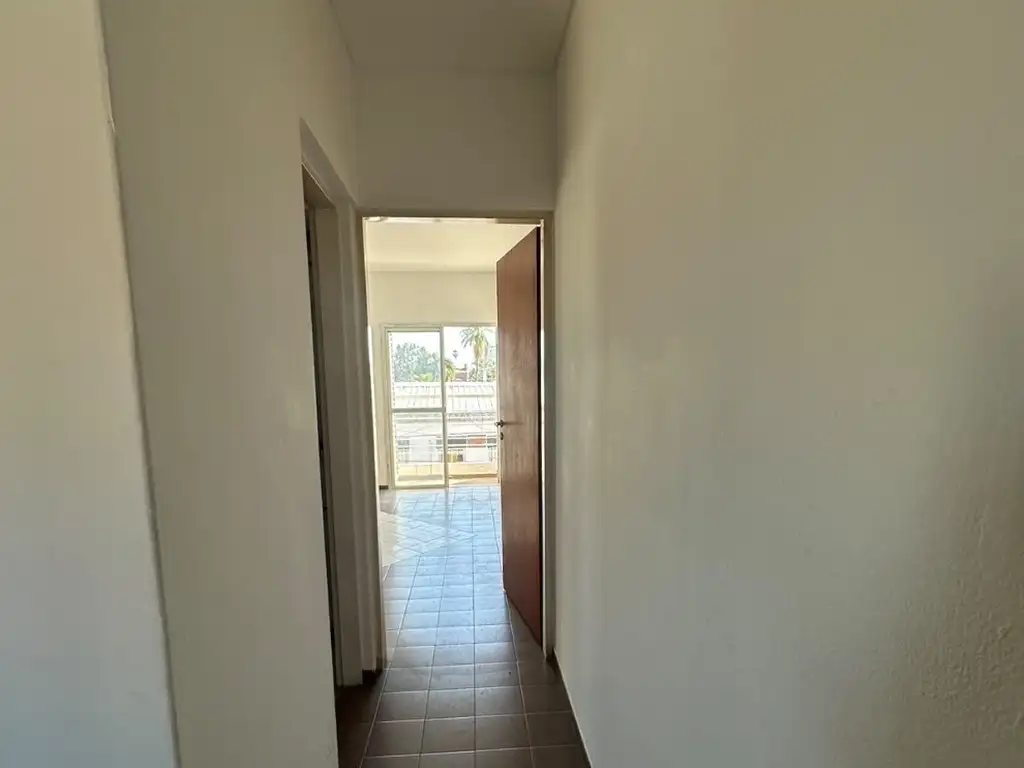 Foto de DEPARTAMENTO 2 AMBIENTES - CORRIENTES, imagen 4