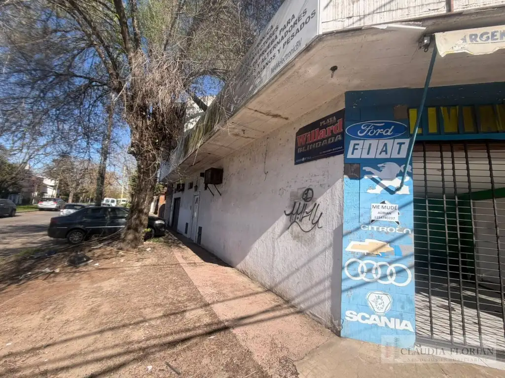 Foto de Local - Alquiler - Argentina, San Miguel - Av. Tte. Gral. Ricchieri 450, imagen 2