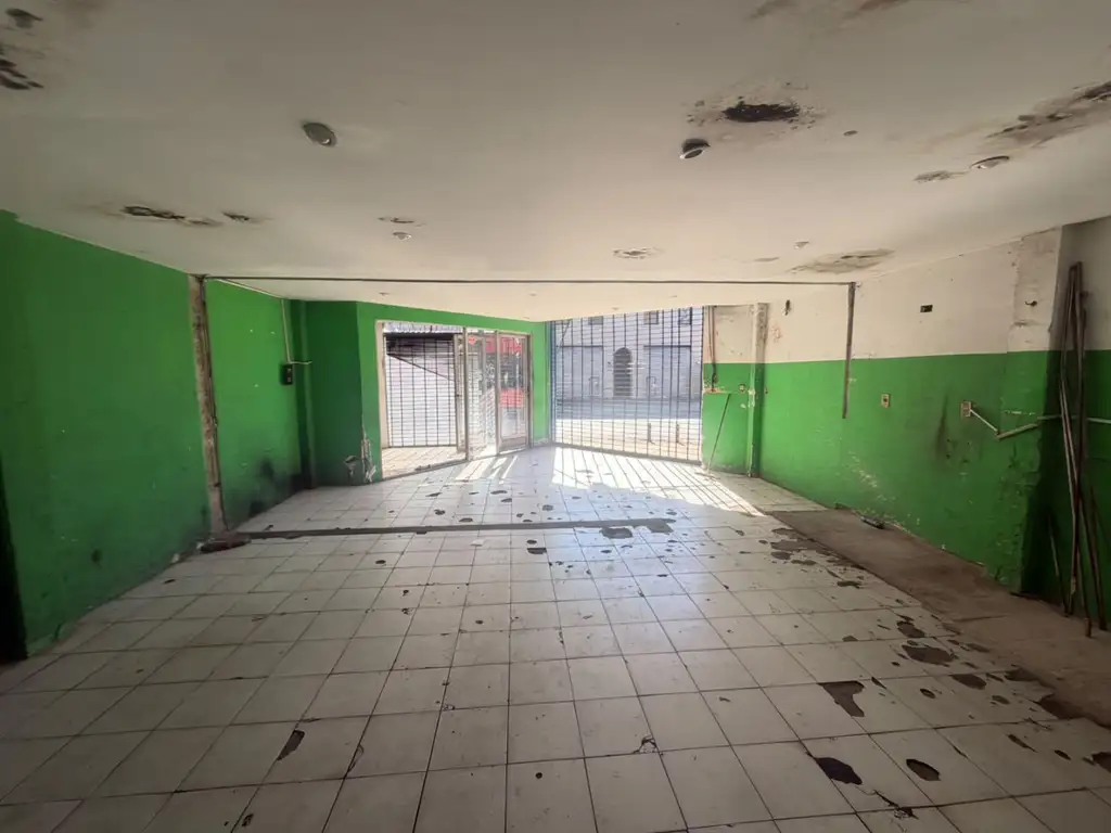 Foto de Local - Alquiler - Argentina, San Miguel - Av. Tte. Gral. Ricchieri 450, imagen 5