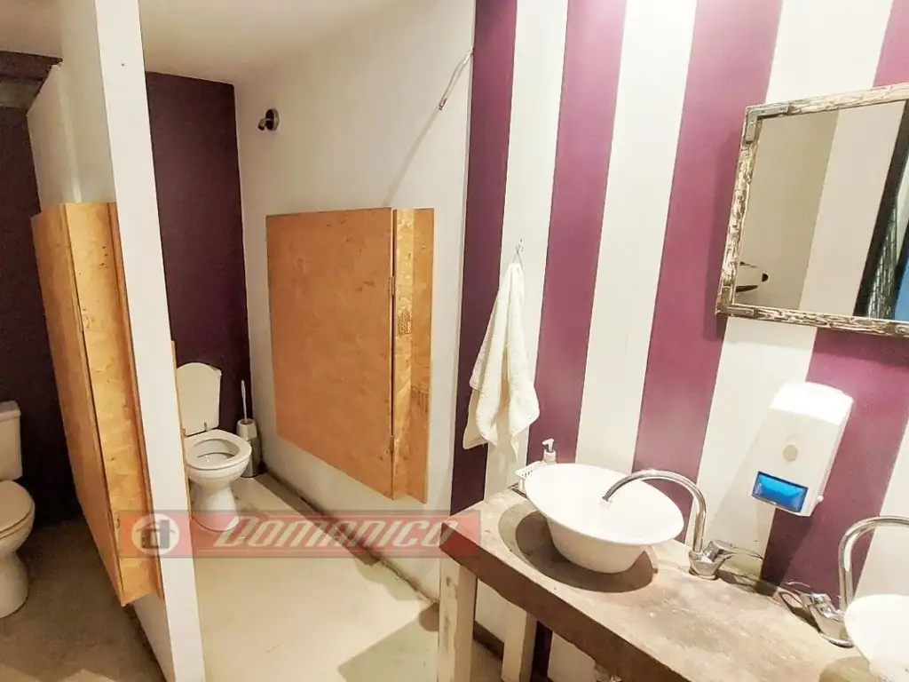 Foto de Local - Alquiler - Argentina, CASTELAR - POMPEYA 2400, imagen 3