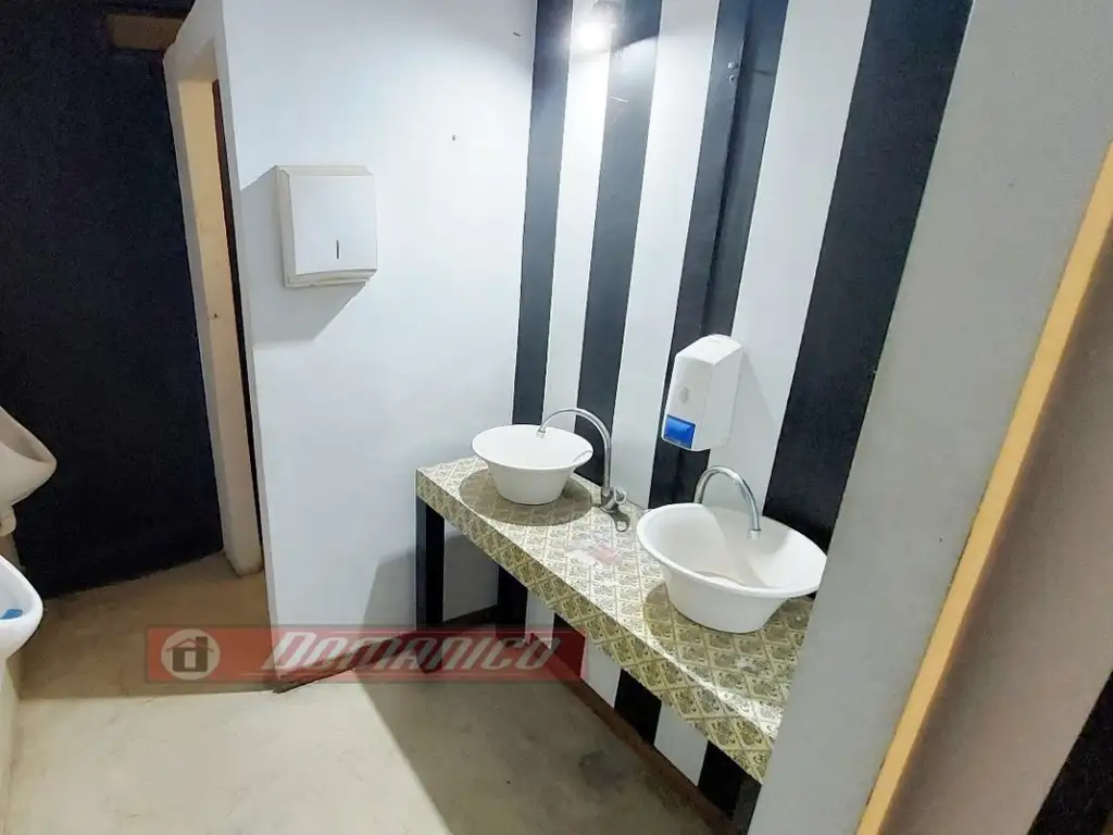 Foto de Local - Alquiler - Argentina, CASTELAR - POMPEYA 2400, imagen 5