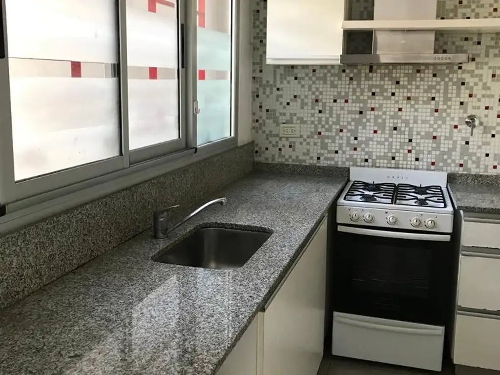 Foto de DEPARTAMENTO EN TRIPLEX EN ALQUILER, imagen 3
