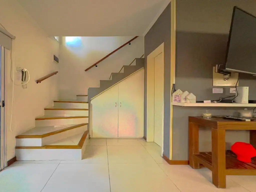 Foto de DUPLEX EN COMPLEJO DE ÁMBITO CERRADO, imagen 1