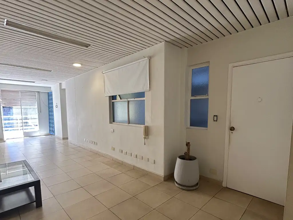 Foto de Amplio 2 amb. 52 m² con balcón | Apto profesional | Bolívar 100, imagen 1