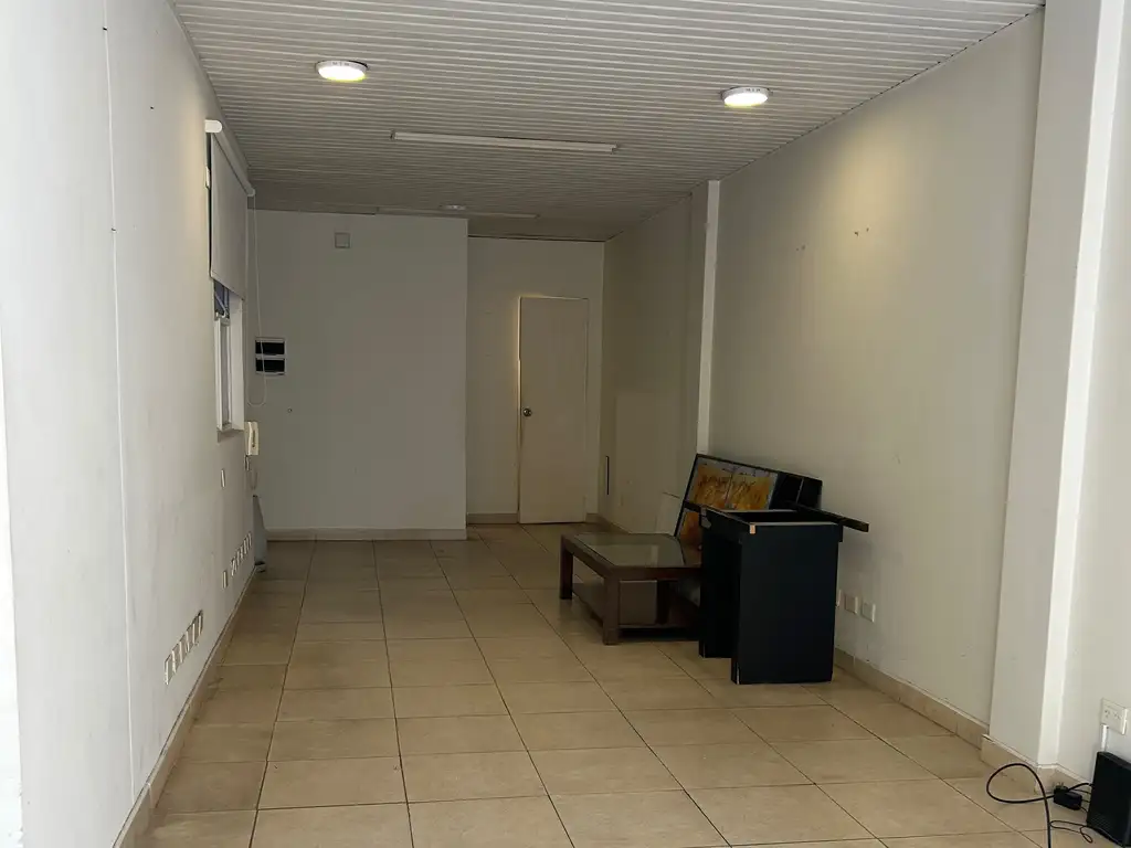 Foto de Amplio 2 amb. 52 m² con balcón | Apto profesional | Bolívar 100, imagen 2