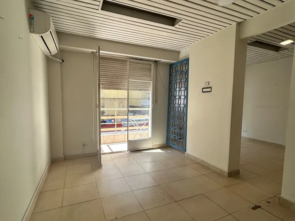 Foto de Amplio 2 amb. 52 m² con balcón | Apto profesional | Bolívar 100, imagen 5