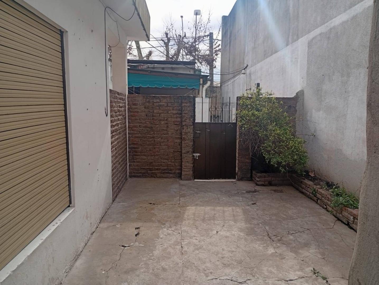 Foto de PH en alquiler en Merlo, imagen 3