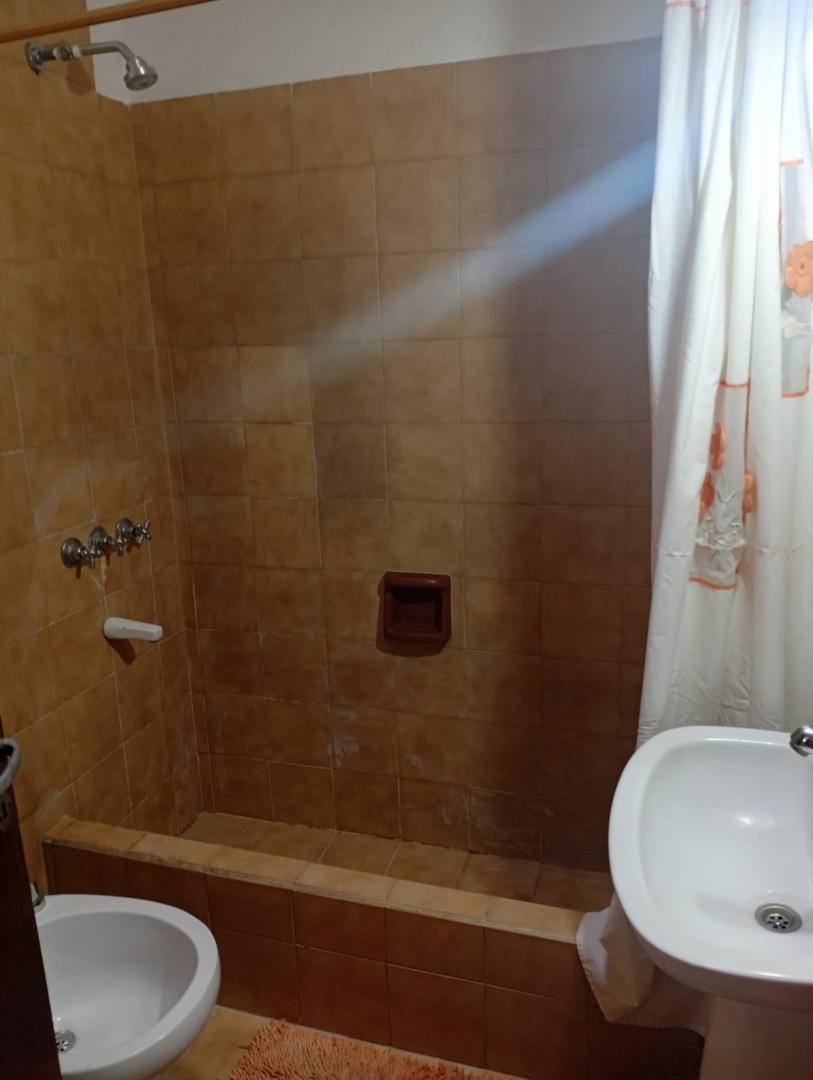 Foto de PH en alquiler en Merlo, imagen 1