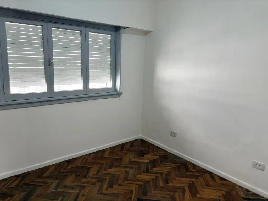 Foto de Departamento 2 Amb. Bajas Expensas !!, imagen 3