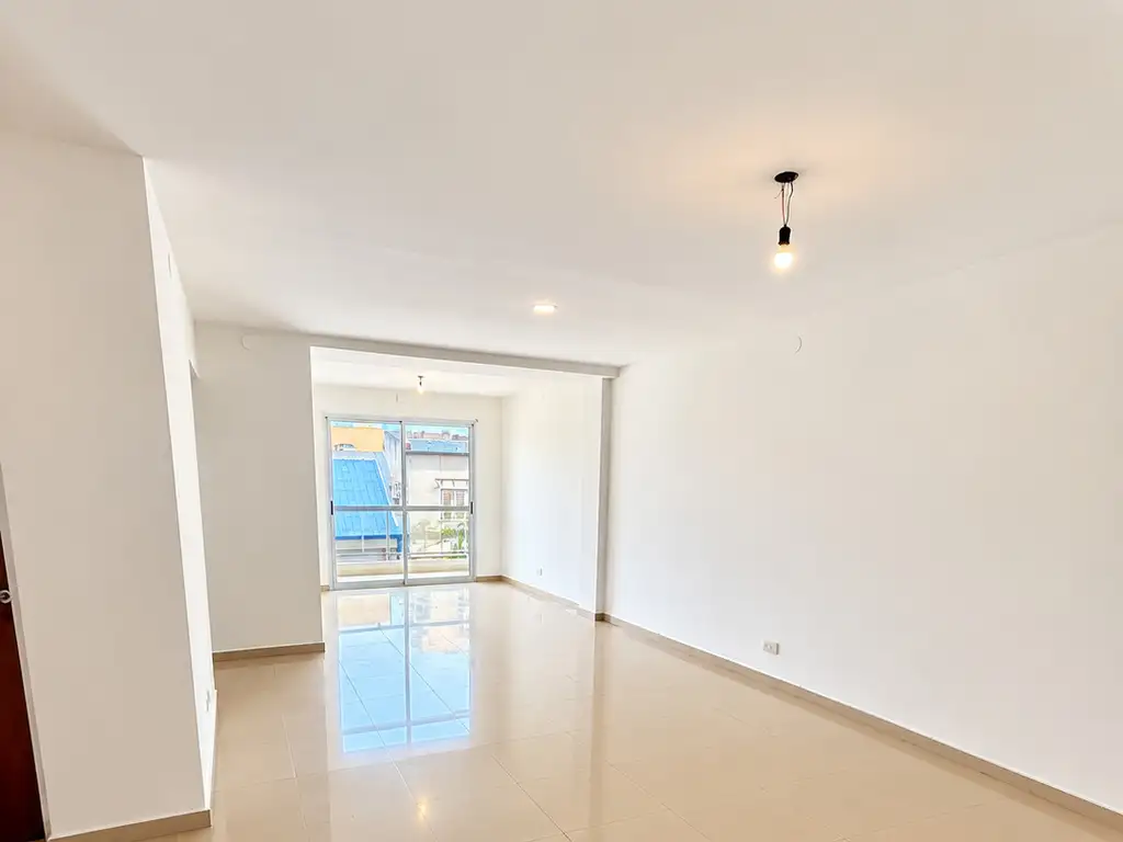 Foto de DEPARTAMENTO - 2 DORMITORIOS - SAN MARTIN 211, imagen 1