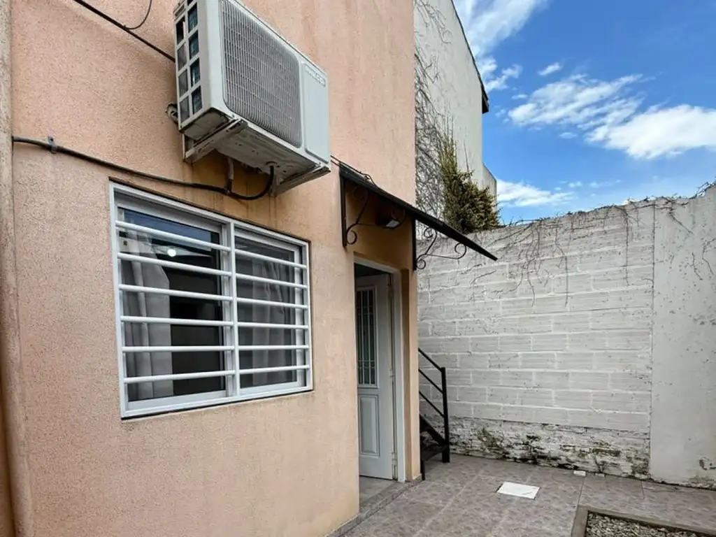 Foto de Alquiler Departamento de 2 ambientes Quilmes Oeste, imagen 2