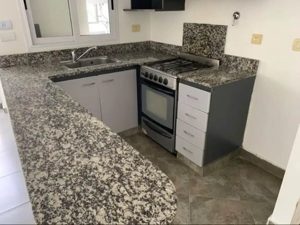 Foto de DEPARTAMENTO 2 AMBIENTES. ALQUILER, imagen 2
