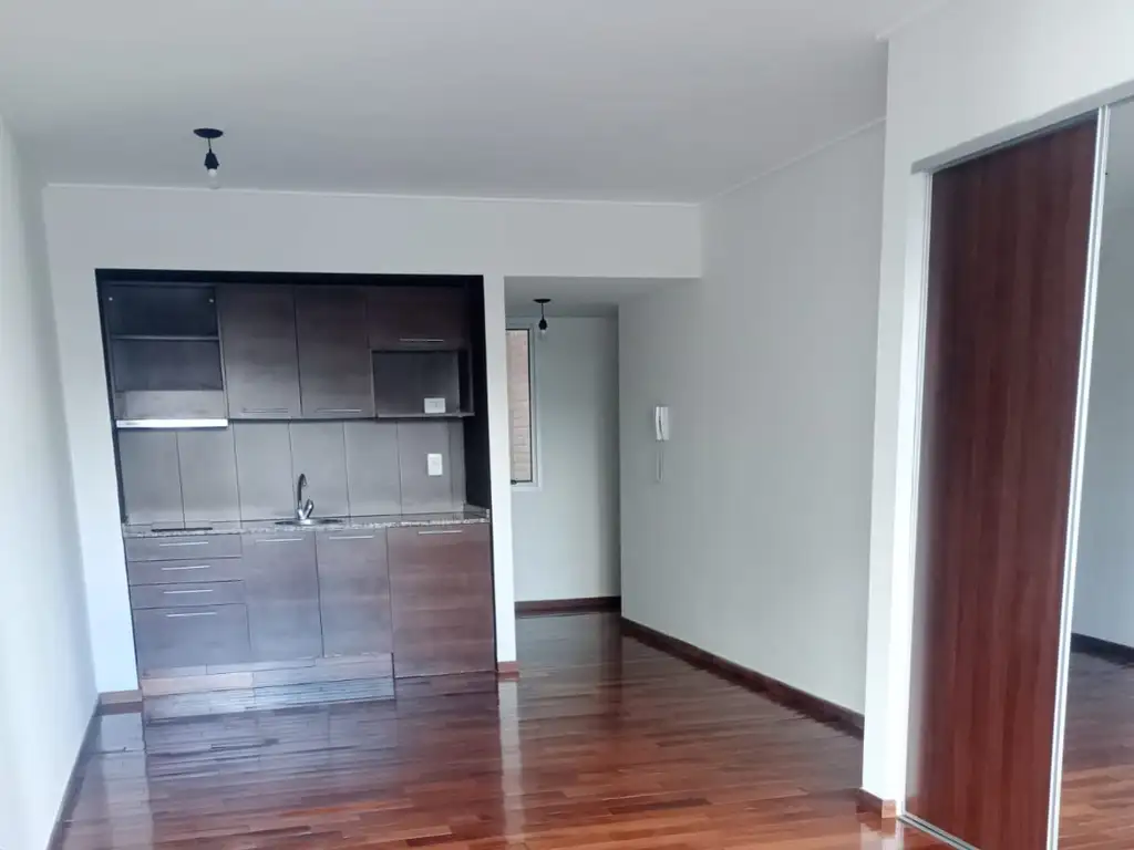 Foto de ALQUILER MONOAMBIENTE CON BALCON AL FRENTE Y AMENITIES, imagen 1