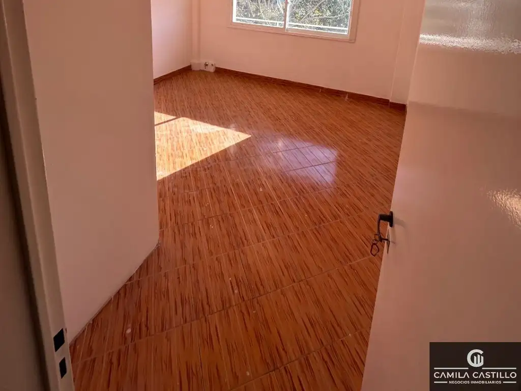 Foto de Departamento en alquiler barrio Naon, imagen 3