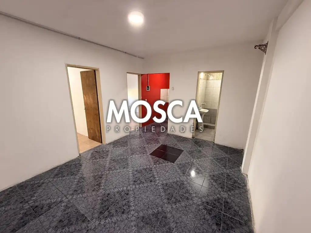 Foto de Departamento 3 ambientes en alquiler Moreno sur, imagen 2