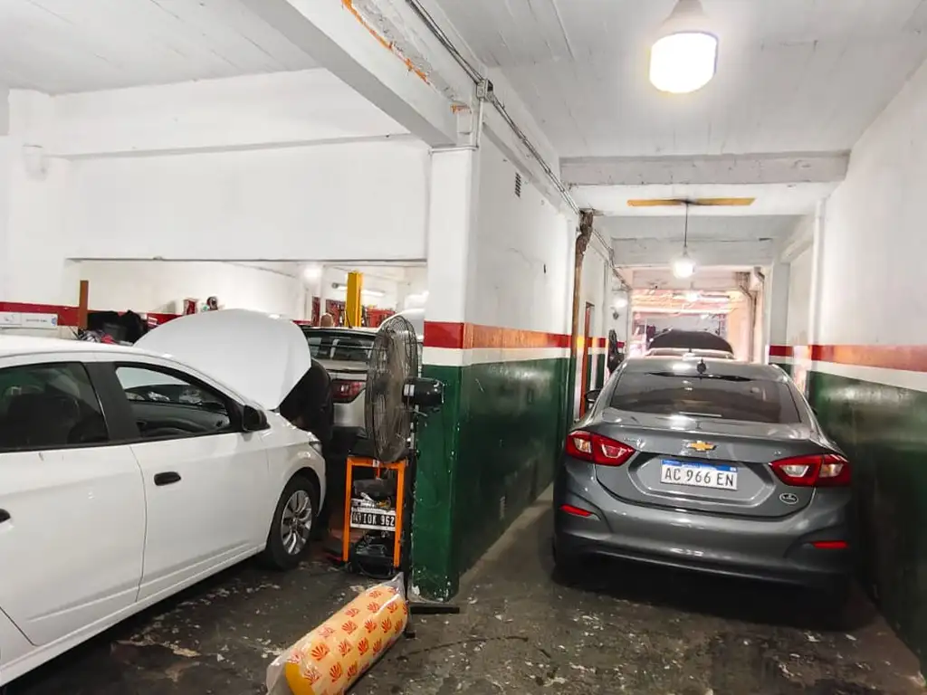Foto de Excelente Local comercial Pb 8.66x50. Álvarez Thomas 2400 Villa Urquiza, imagen 1