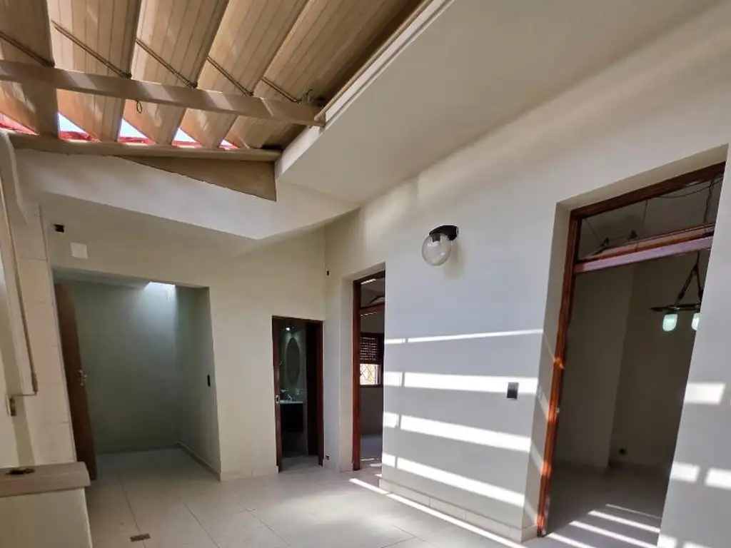 Foto de ALQUILER PH 3 AMBIENTES CON PATIO Y QUINCHO, imagen 2