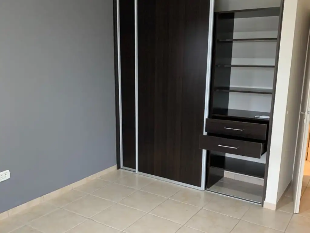 Foto de DEPARTAMENTO 3 AMBIENTES - MACROCENTRO, RESISTENCIA, imagen 3